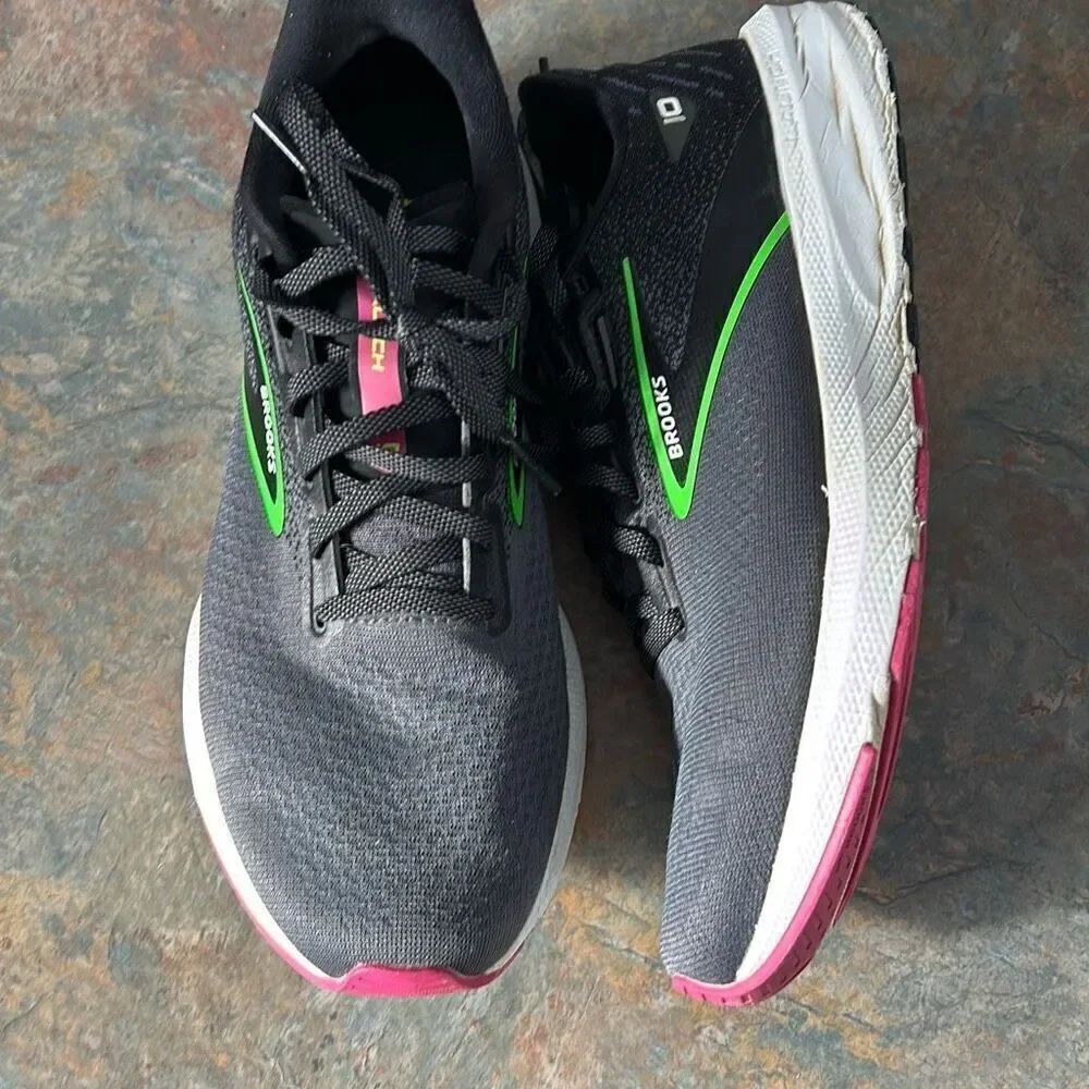 Brooks Running Launch Shoes Sneakers Woman’s 9.5